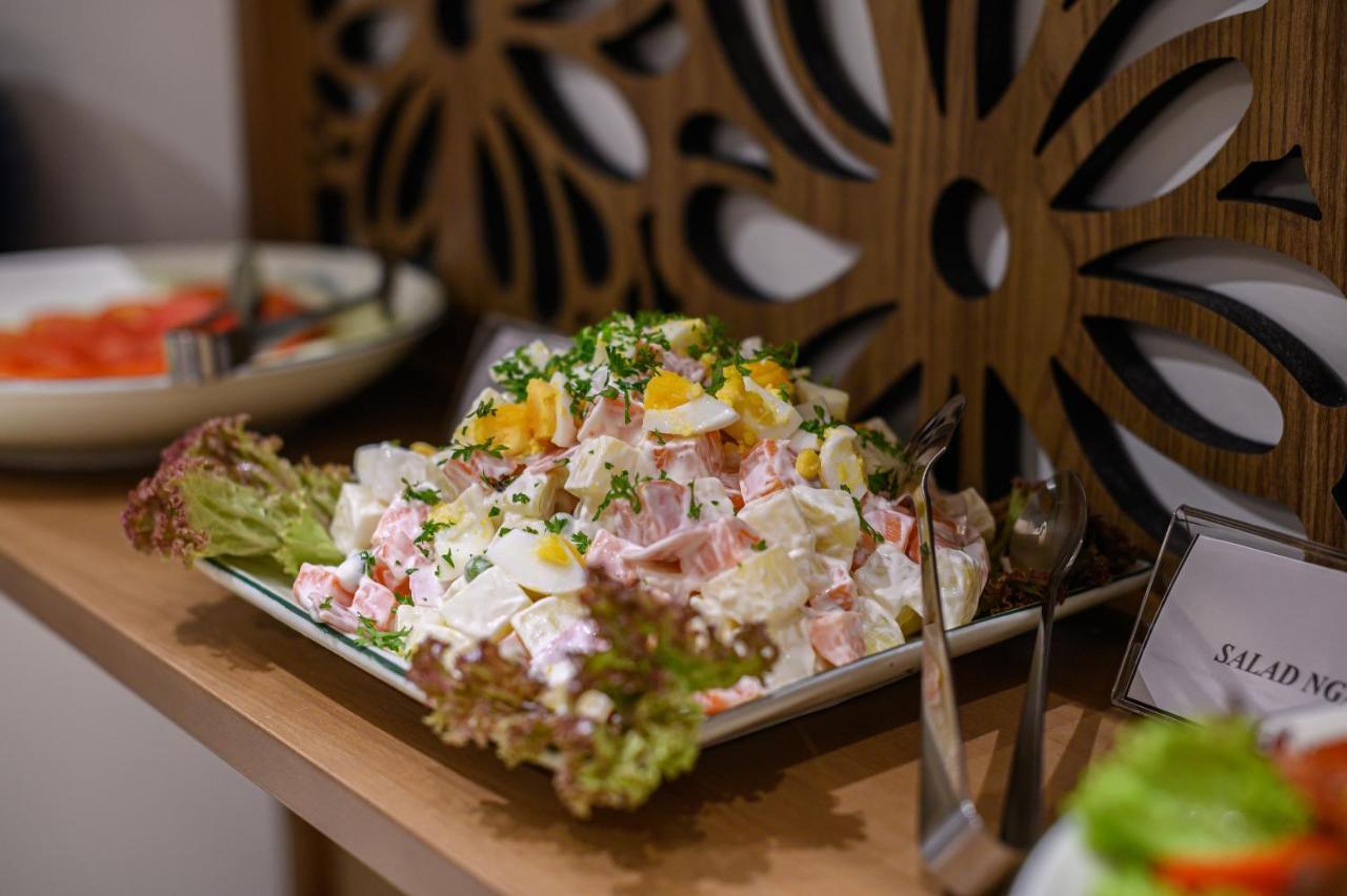 Daisy Boutique Hotel Дананг Экстерьер фото